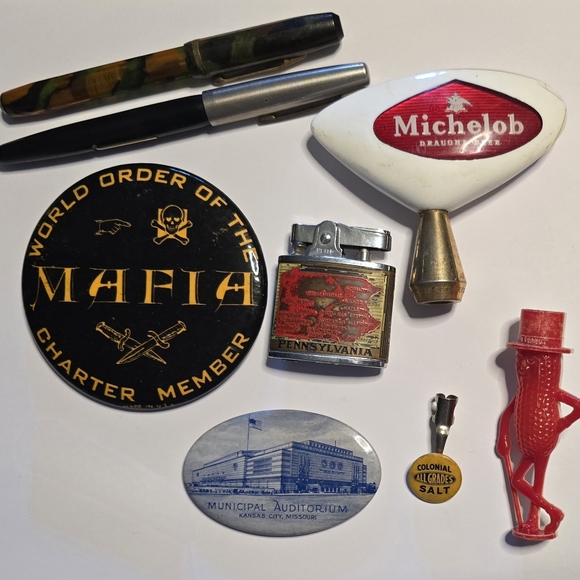 Vintage Junk Drawer Lot Fountain Pens Mr Peanut Lighter Beer Tap Handle - Picture 1 of 15